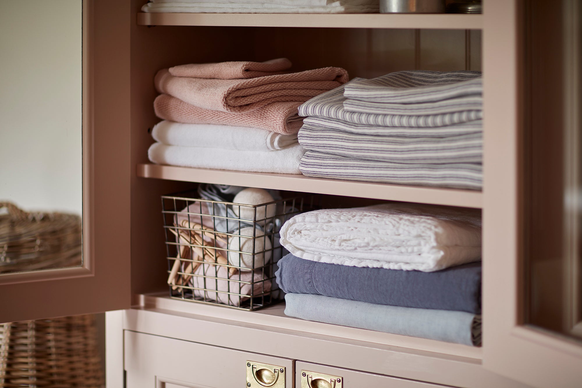 Crisp Cotton or Lazy Linen: Which is for you?