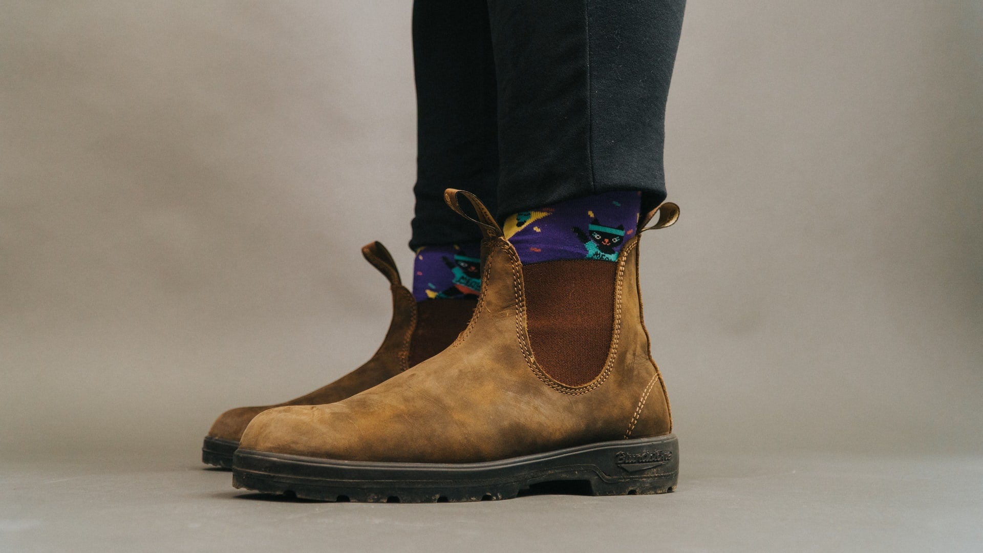 how to clean suede shoes