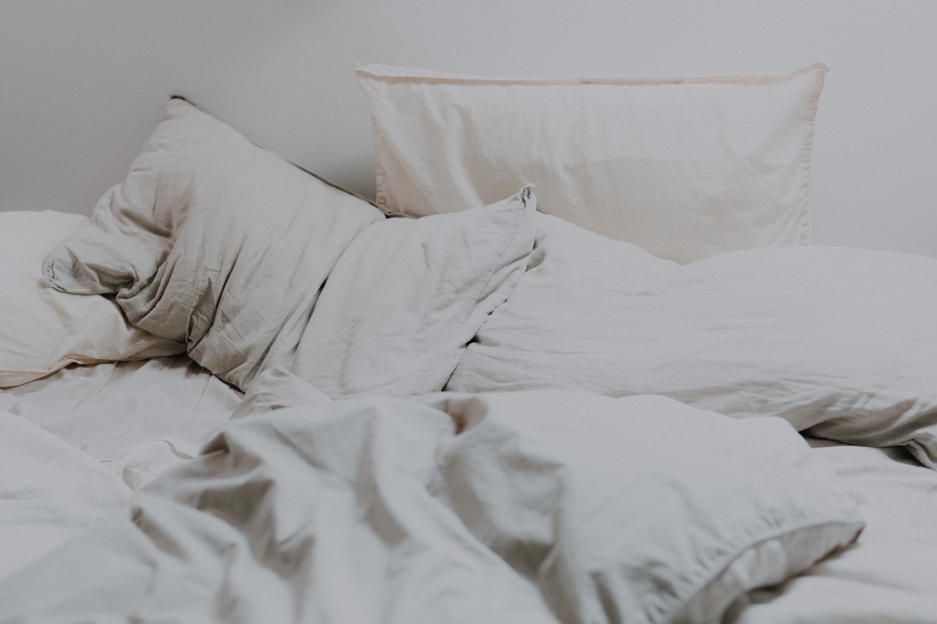 How to wash pillows